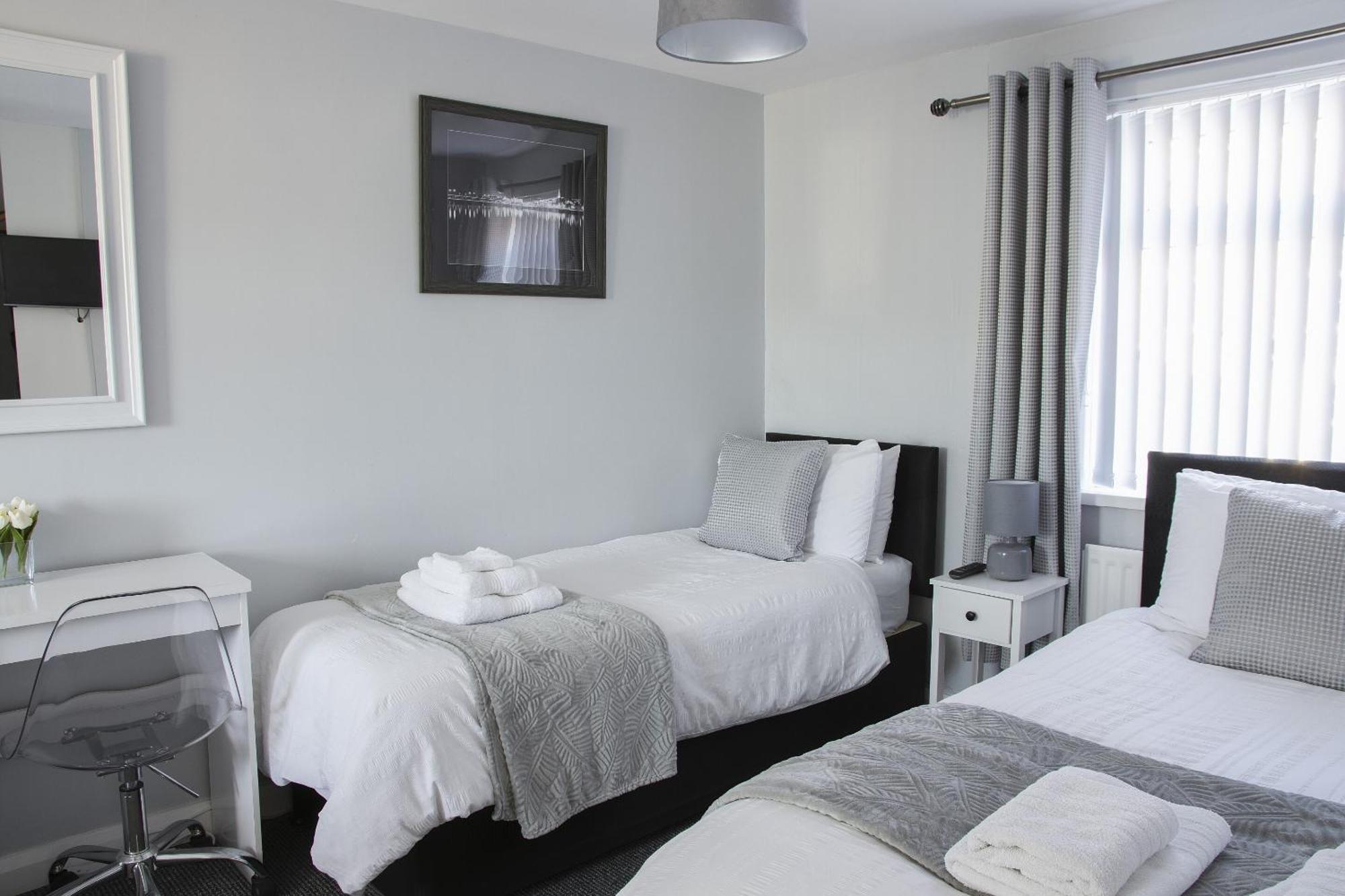 Bishop Gate Bnb ロンドンデリー エクステリア 写真