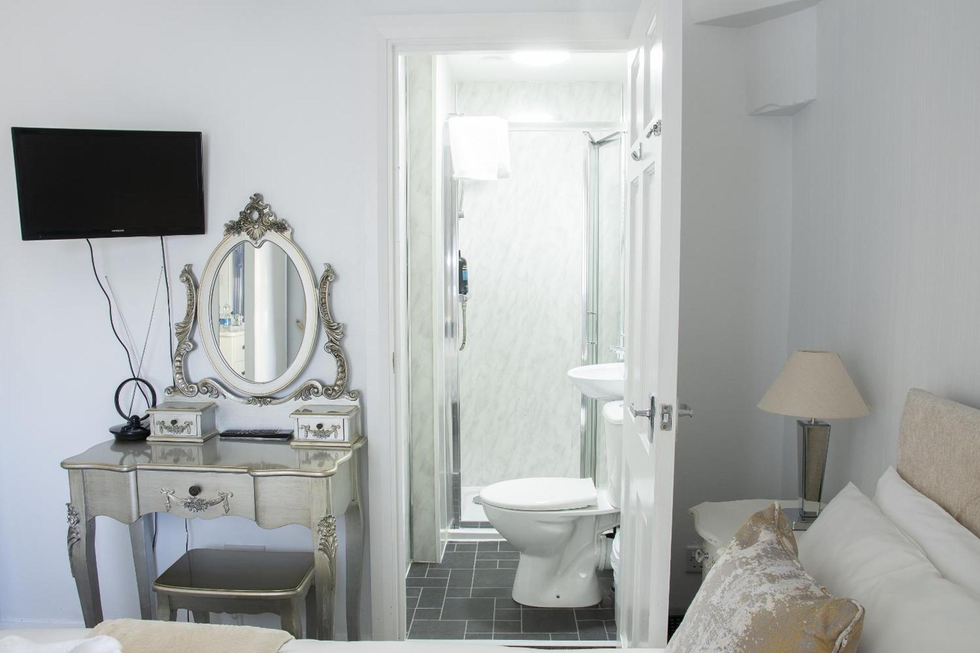 Bishop Gate Bnb ロンドンデリー エクステリア 写真